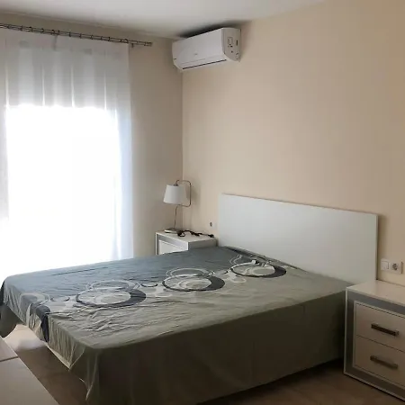 Holiday home Complejo Girasoles 1